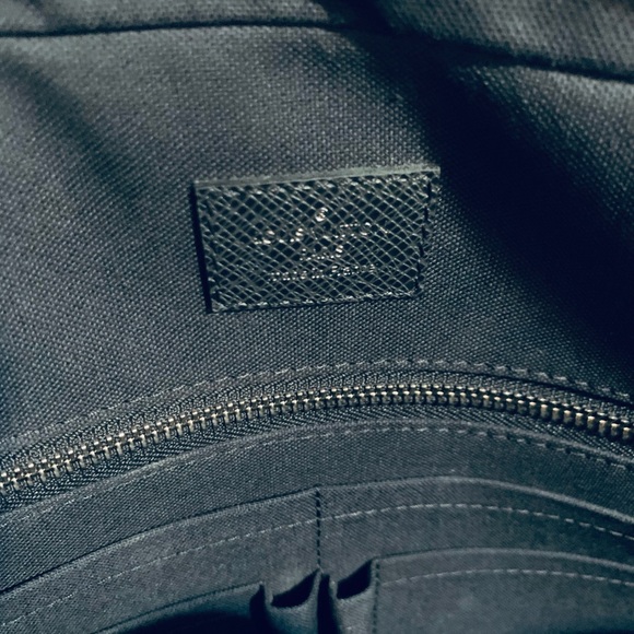 ‼️SOLD @ ANOTHER PLATFORM‼️🔥AUTH LV ARDOISE TAIGA PORTE-DOCUMENTS 🔥 - Picture 7 of 9